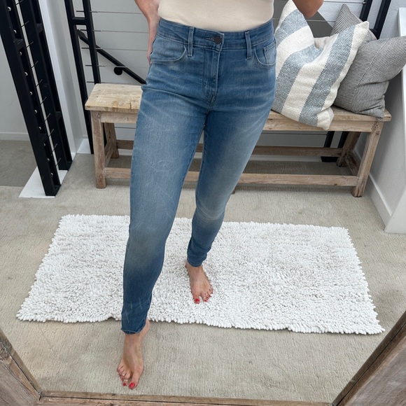 Levi’s 721 vintage high-rise skinny light wash blue jean denim luxury casual 26 - Picture 3 of 12